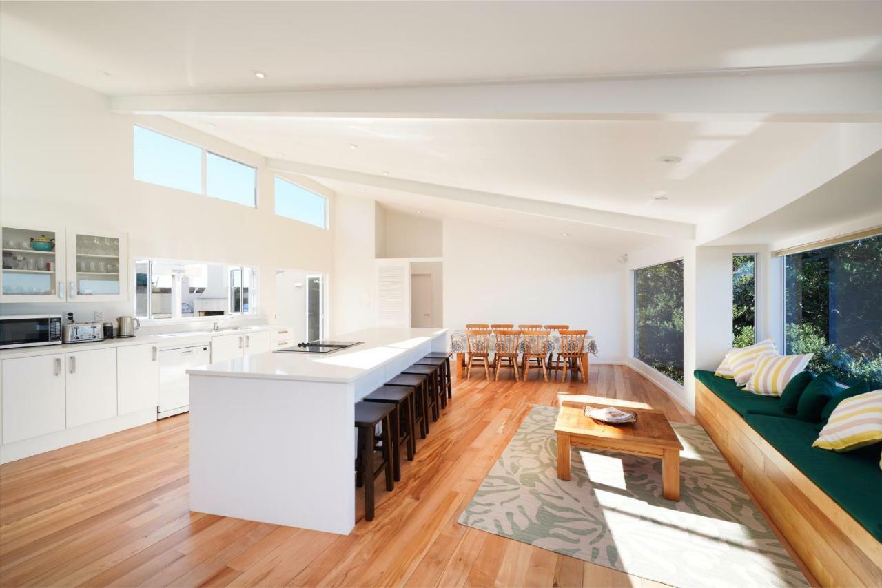 Waiheke Island Vineyard Holiday Houses Surfdale 외부 사진
