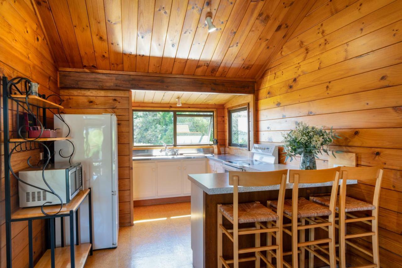 Waiheke Island Vineyard Holiday Houses Surfdale 외부 사진